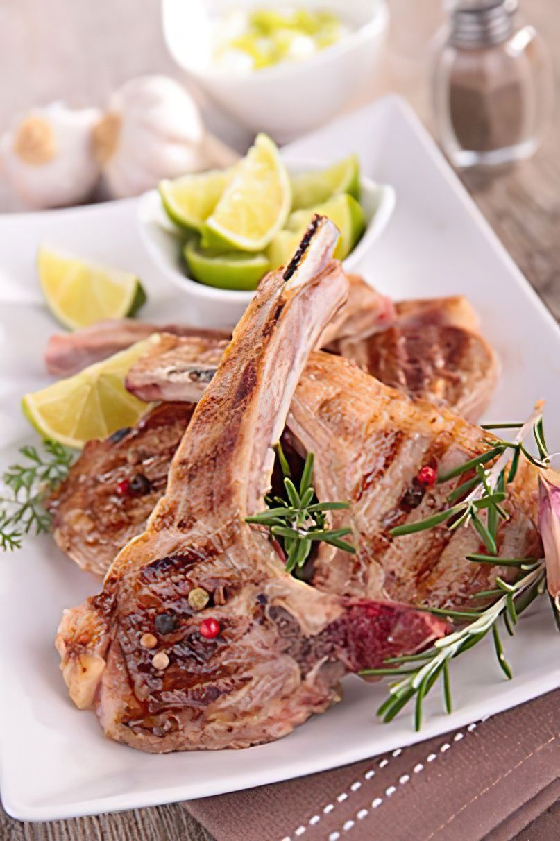 Côte d'agneau grillé