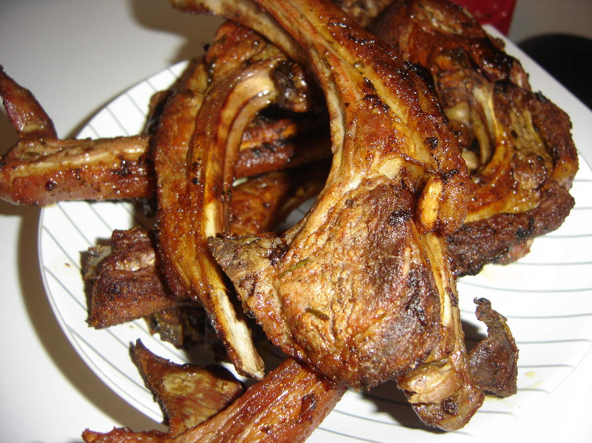 Côtes d'agneau mariné