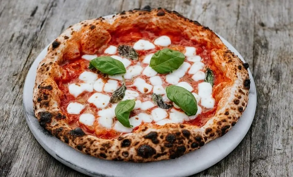 NAPOLITAINE